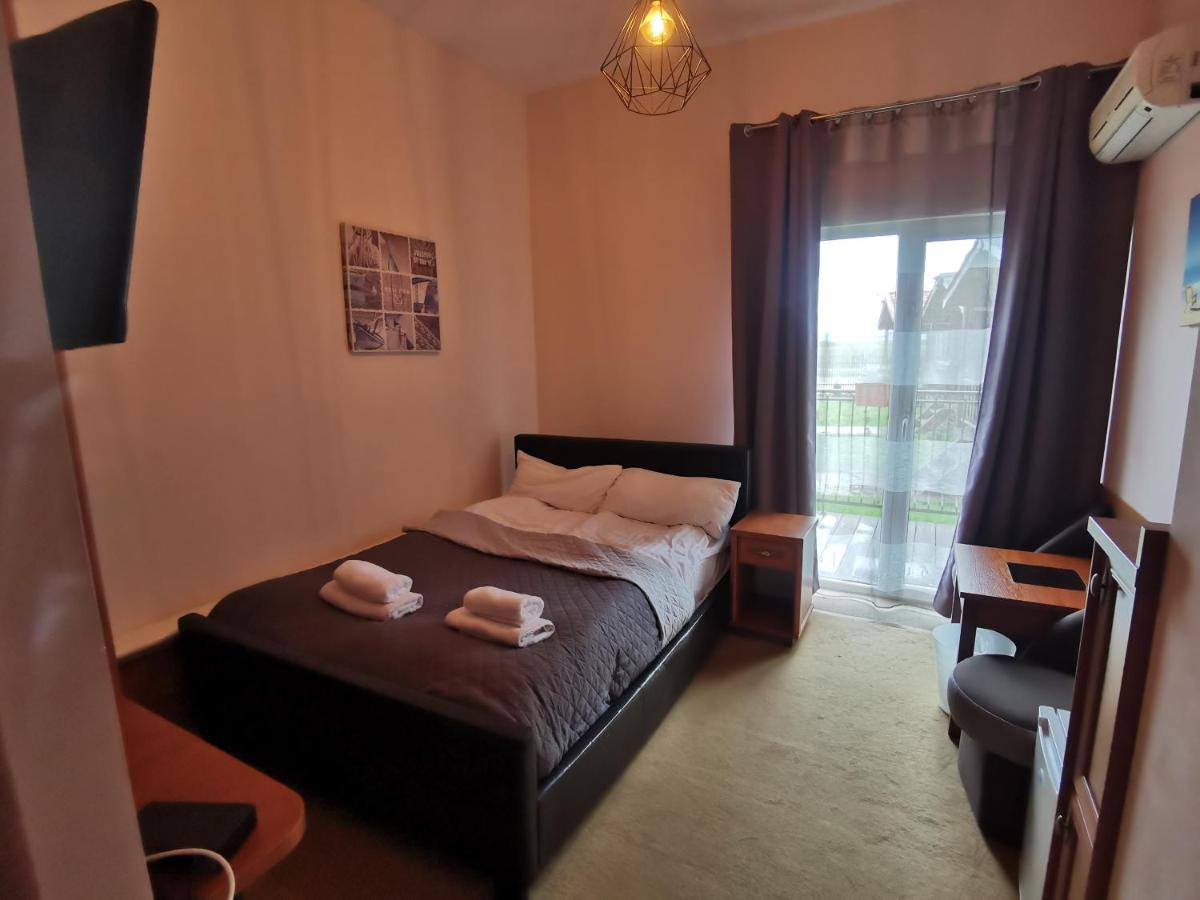 Polaris B&b-kameralne, Rodzinne I Z Basenem Pensjonat Krynica Morska