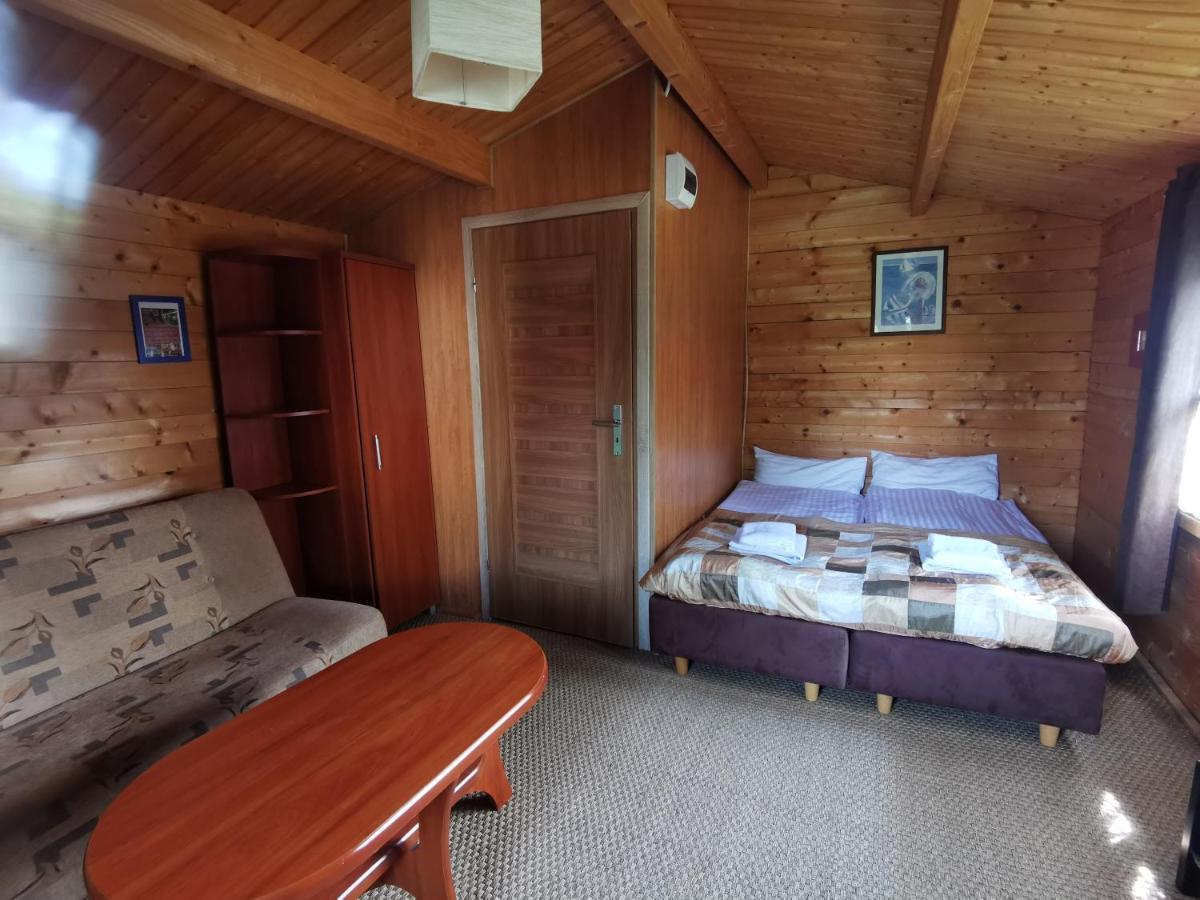 Polaris B&b-kameralne, Rodzinne I Z Basenem