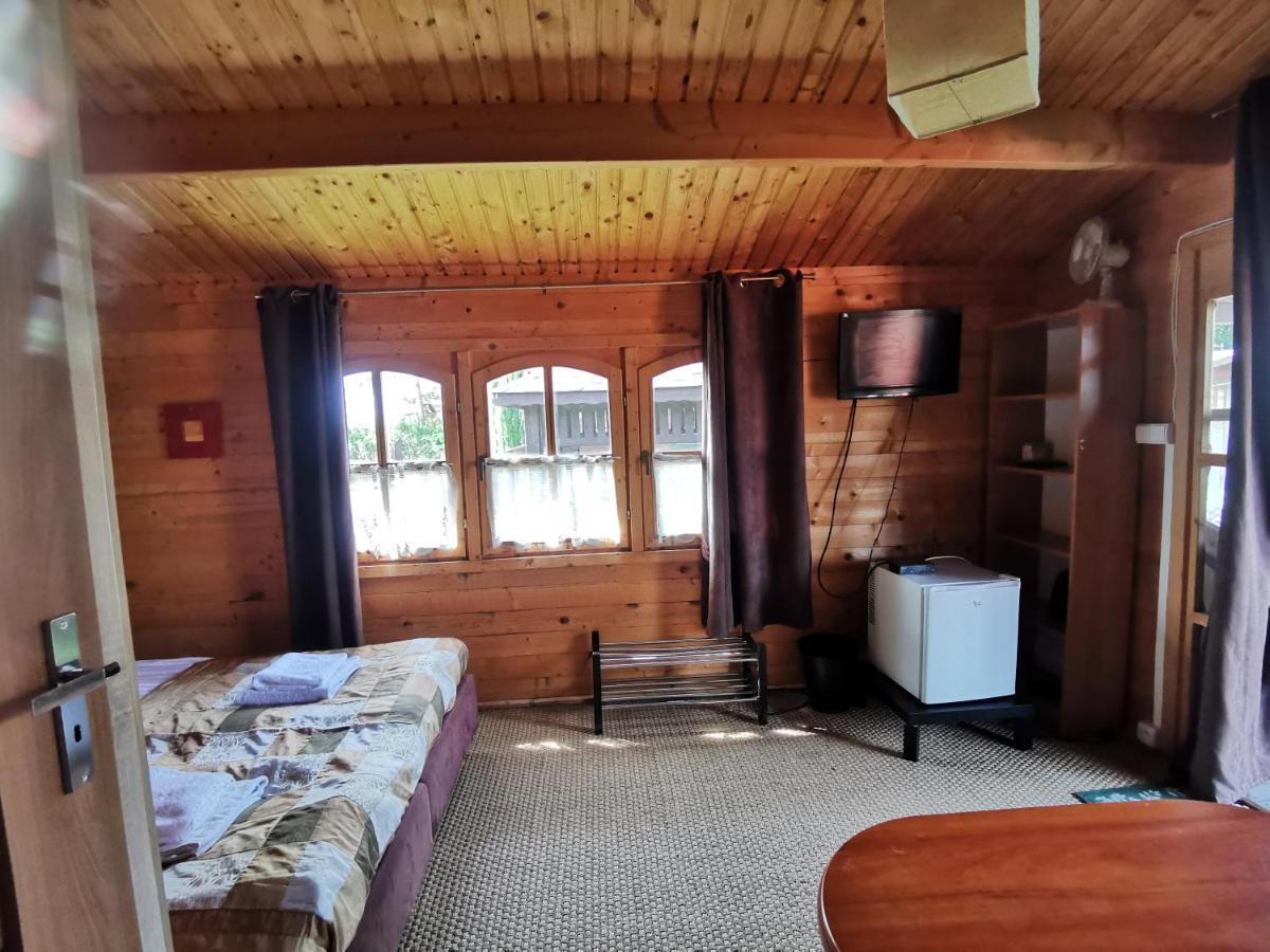 Pensjonat Polaris B&b-kameralne, Rodzinne I Z Basenem Krynica Morska